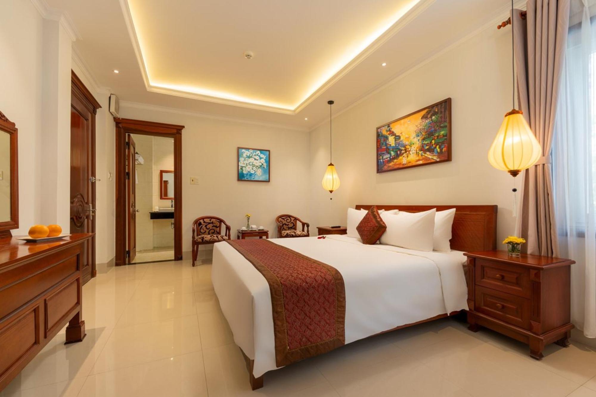 Deluxe Double Room Window